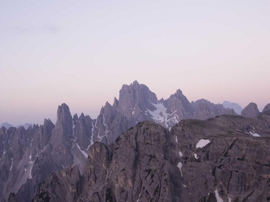 Dirigeant de TPE-PME dans son commerce